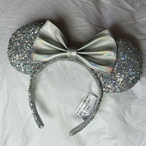 2020 Minnie Ears Disney Parks Magic Mirror Cinderella Silver Headband